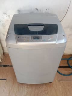 03067680957 LG  Fully automatic Machine , Working Condition Guaranteed