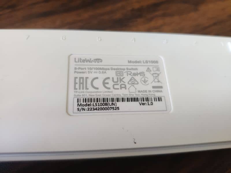 Tplink 10/100 Mbps , Desktop Network Switches 2