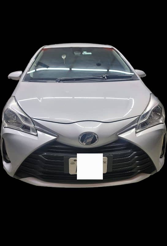 Toyota vitz2018/22 4