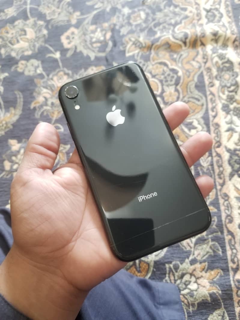 iPhone XR 2