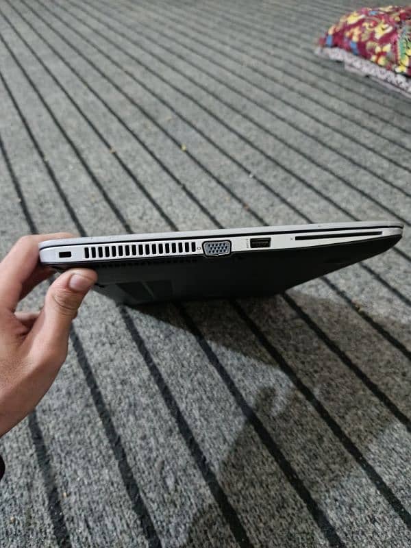 HP ELITEBOOK 745 G4 7TH GEN. . . AMD A12 PRO-9800B 2