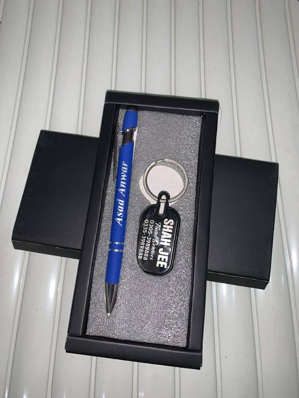 customised  your name on pen and keychain 2