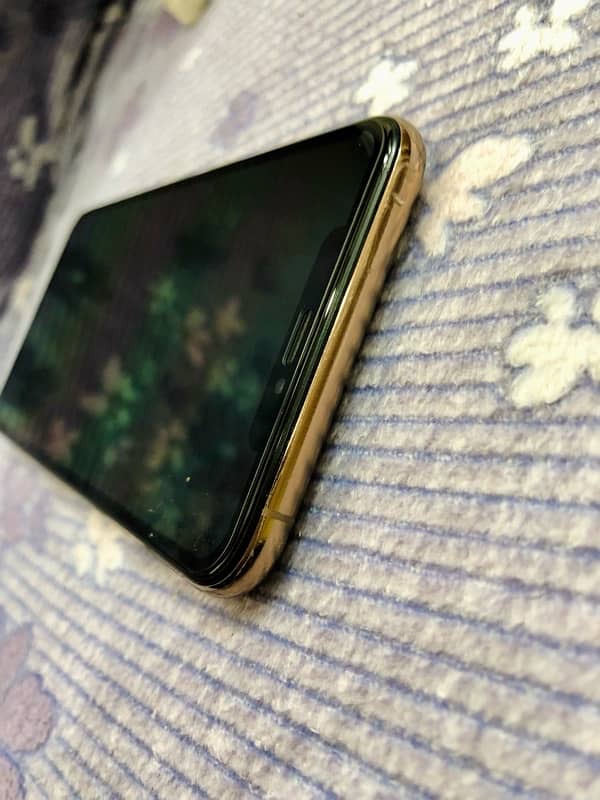 Iphone XS Max 256GB PTA Approved 3