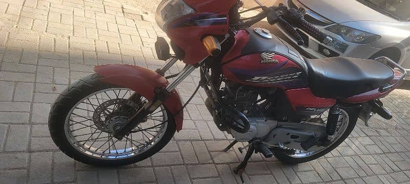 Honda deluxe 2017 0