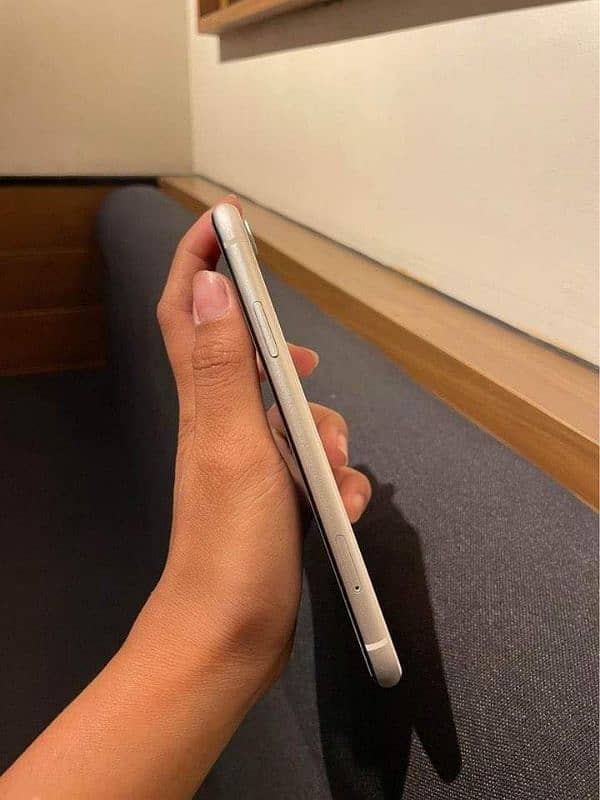 iPhone xr 0