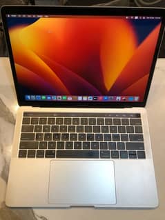 Apple MacBook Pro 2017. /13”/16gb For sale