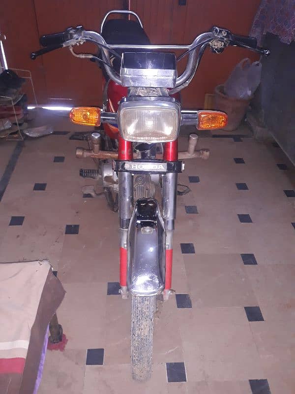 honda cd70 2020 model bike bilkul ok hai WhatsApp 03262306985 1