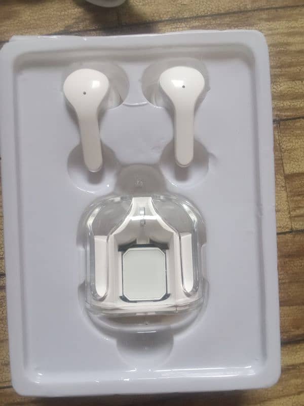 T6 ultrapods Max Airpod 11