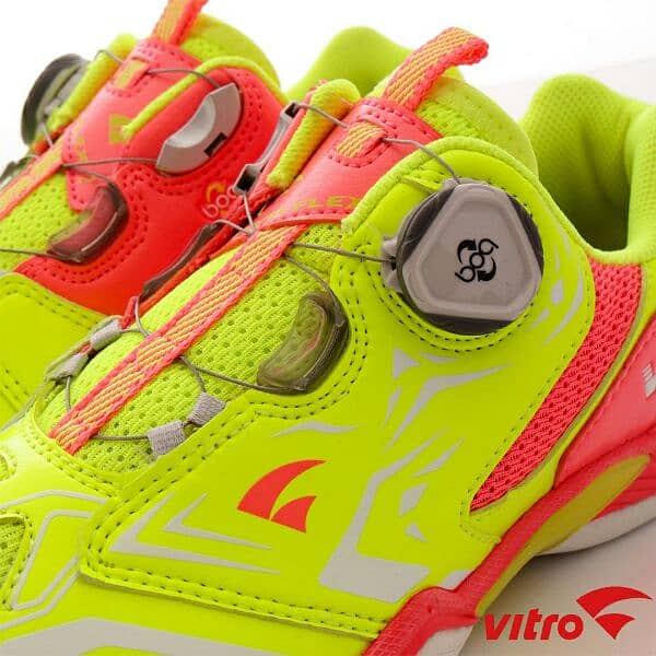 Badminton shoes ( vitro) 0