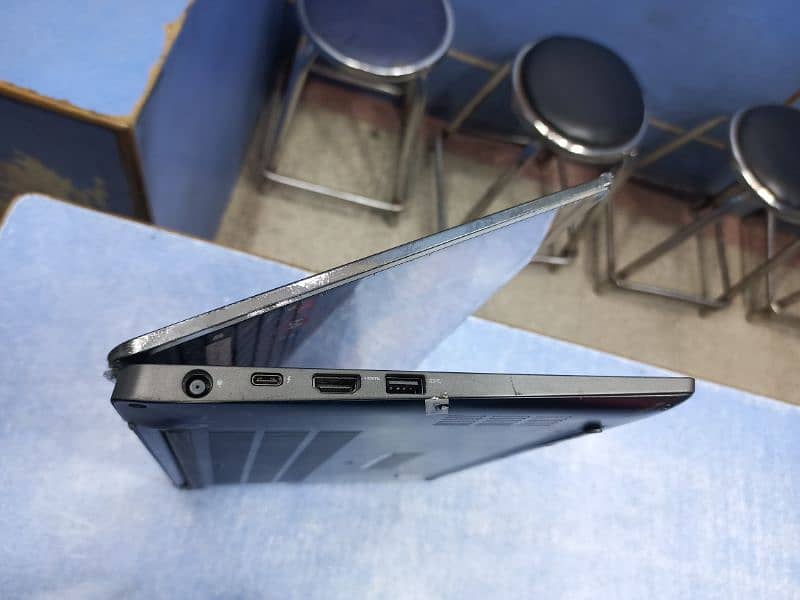 Dell Latitude 7300 Core i7 8th Gen 16GB Ram 256GB SSD with FHD Disp. 5