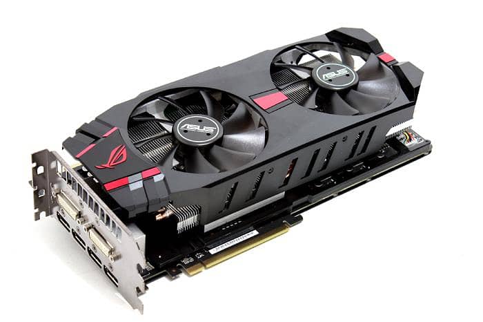 AMD Radeon R9 200 / HD 7970 (3 GB) 0