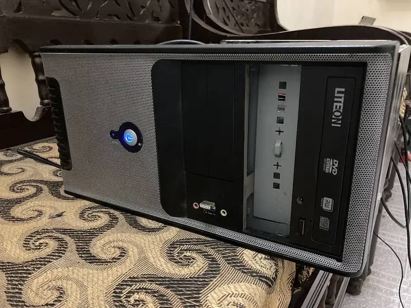 Urgent sComputer for sale Gamging pc at lowest price with graphic card 0