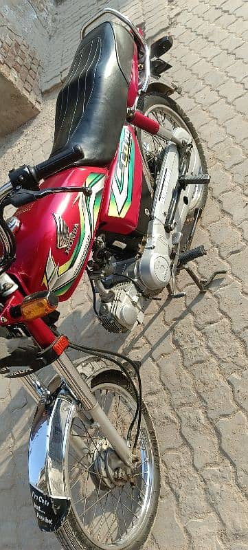 Honda CD70 bike Forsale Location Pattoki City 03123760013 1