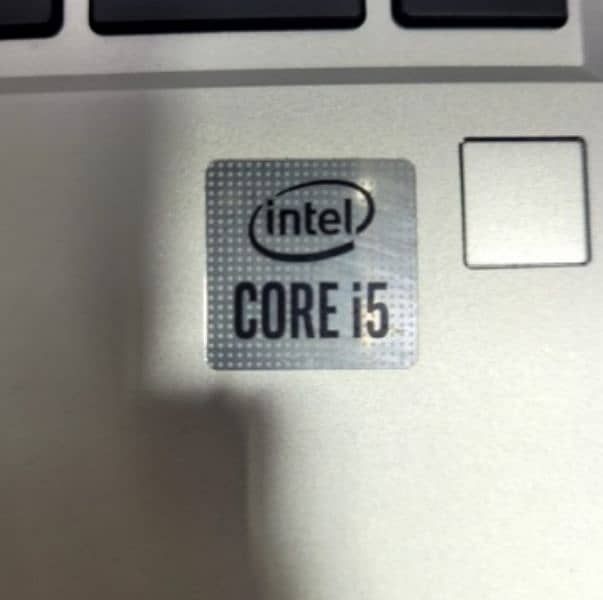 Hp laptop. . . Core i5 10th gen 1