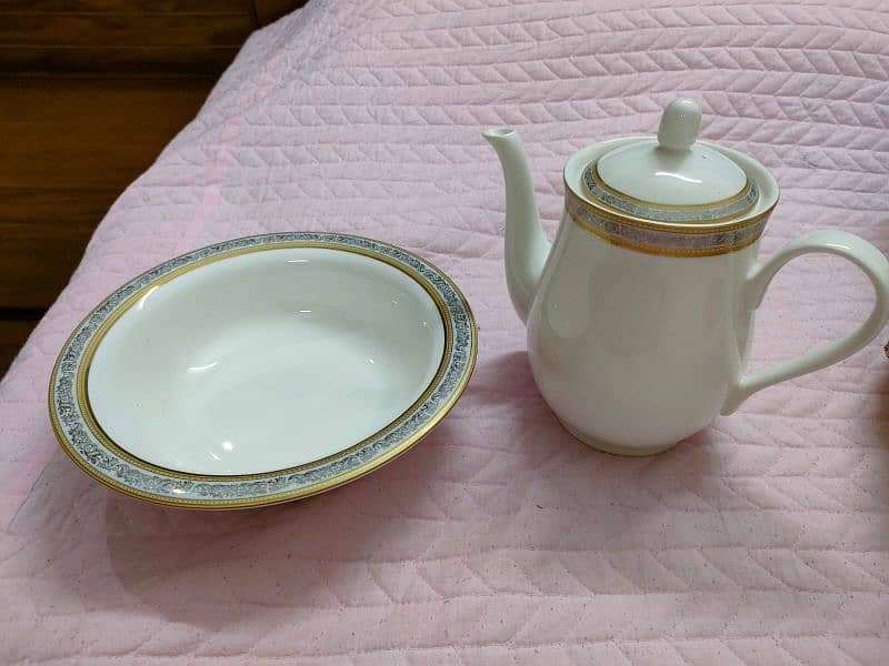 Dinner sets 10