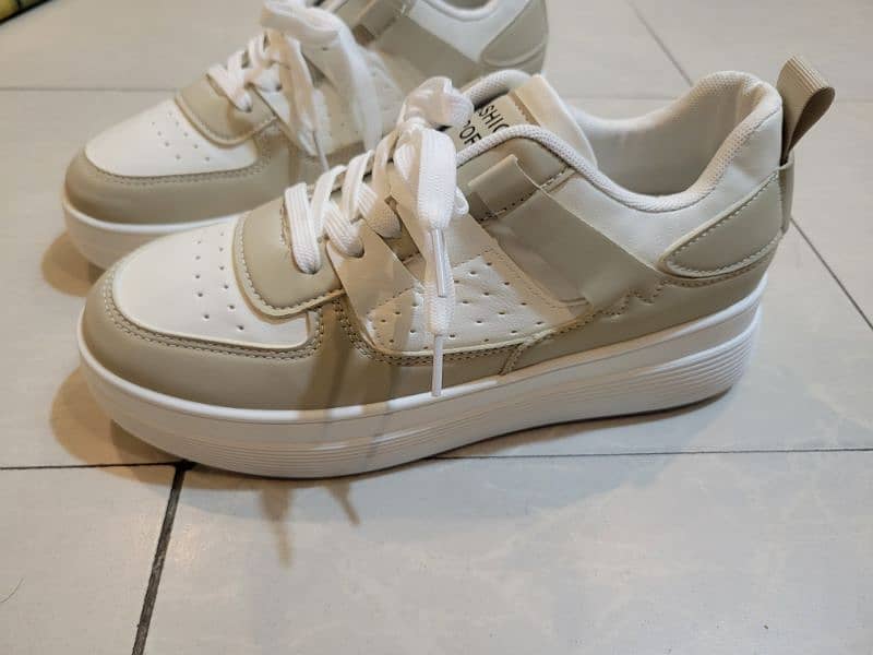 Imported Sneakers for girls/women 1