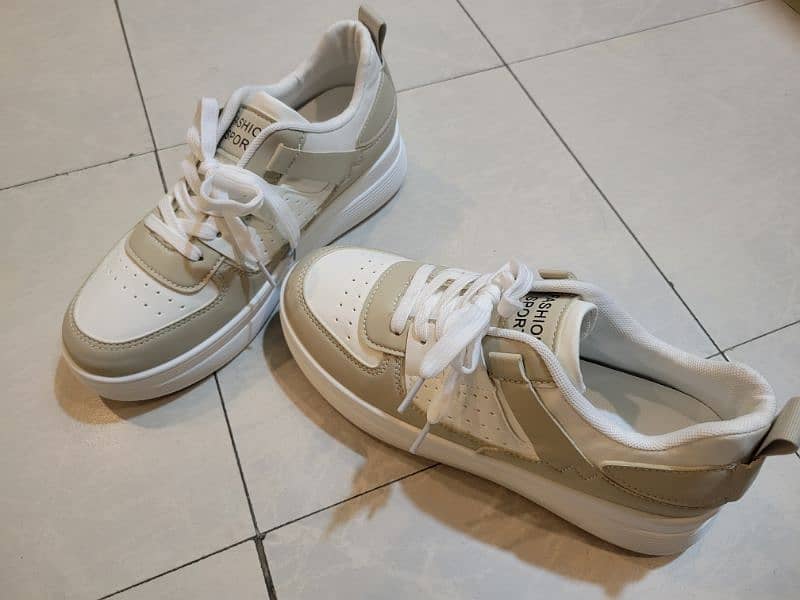 Imported Sneakers for girls/women 3