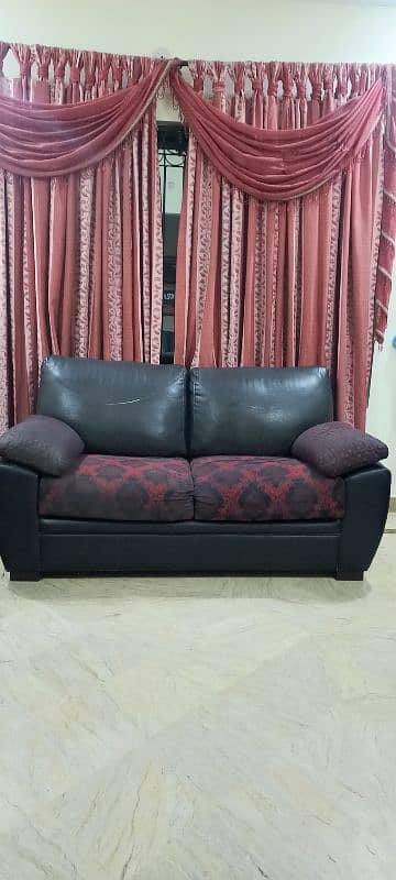 2 seater sofa and 2 jumbo seater sofa 0