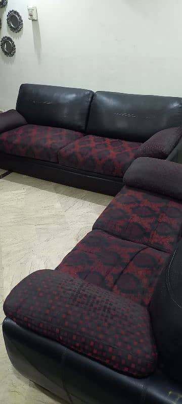 2 seater sofa and 2 jumbo seater sofa 4