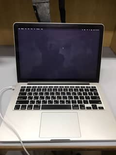 MacBook pro 2015 13 inches core i 5