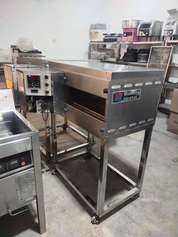 South Star Pizza Oven New Availabl/Conveyor oven/fryer/hotplate/grill 9