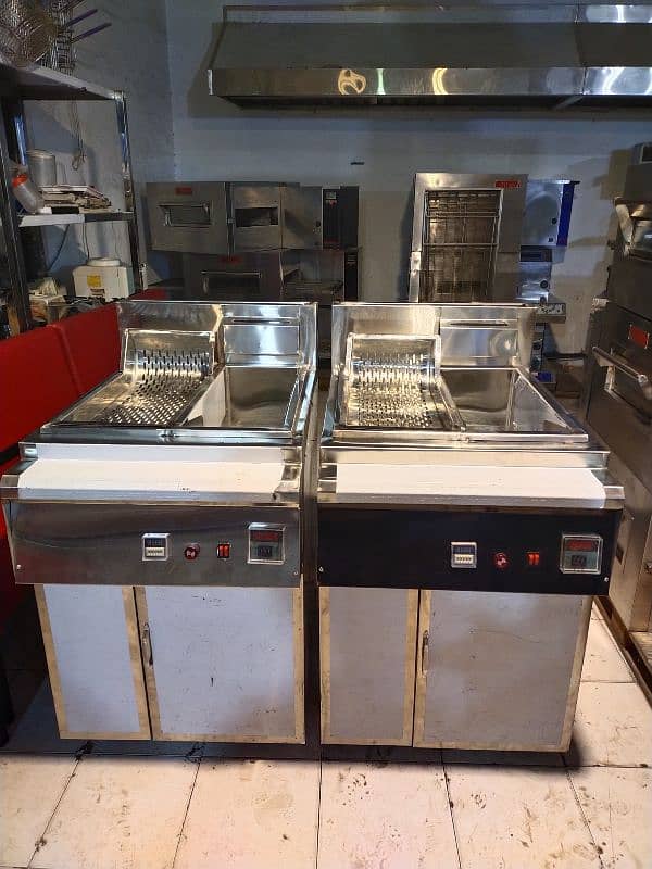 South Star Pizza Oven New Availabl/Conveyor oven/fryer/hotplate/grill 17