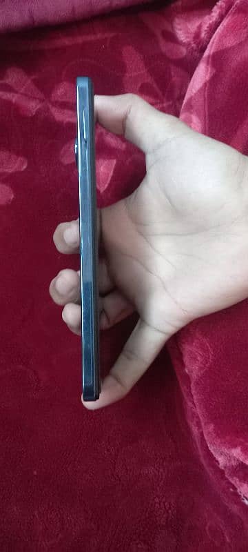 infinix hot 40 pro 3