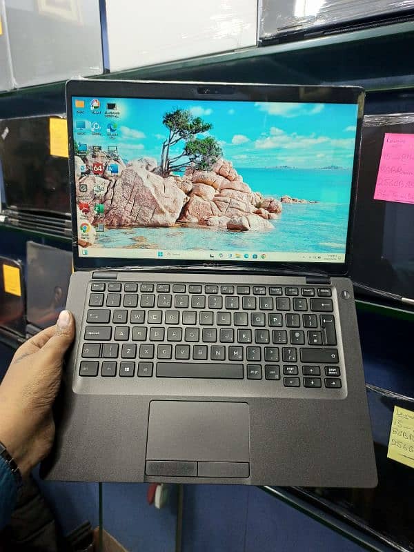 Dell Latitude 5400 Core i5 8th Gen 8GB / 256GB  with FHD IPS Display 0