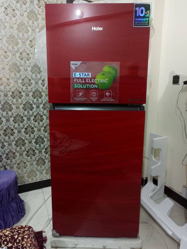 urgent sale haier glass red pin pack 1