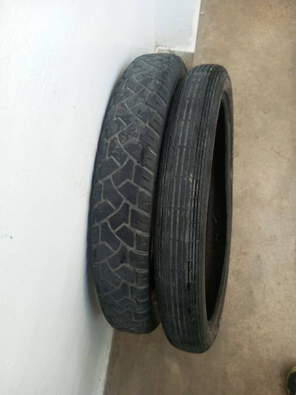 Honda 125 Tyre and Tube 1