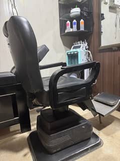 salon chair