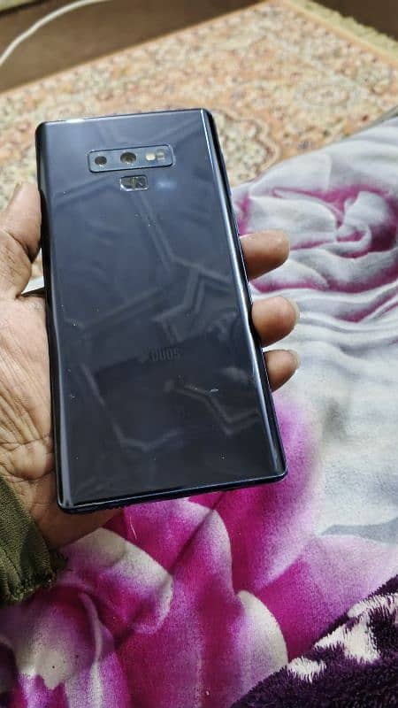 Note 9 is good condition 2