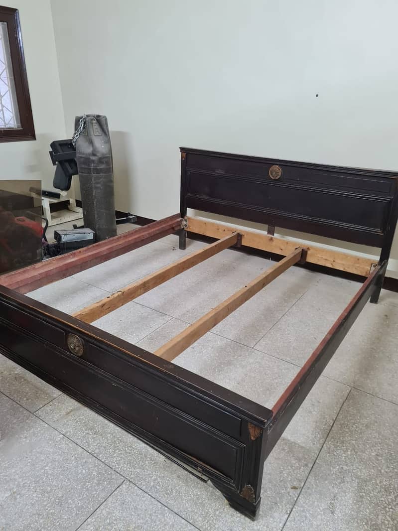 Double Bed Wooden Frame No Mattress + 1 Side Table 0