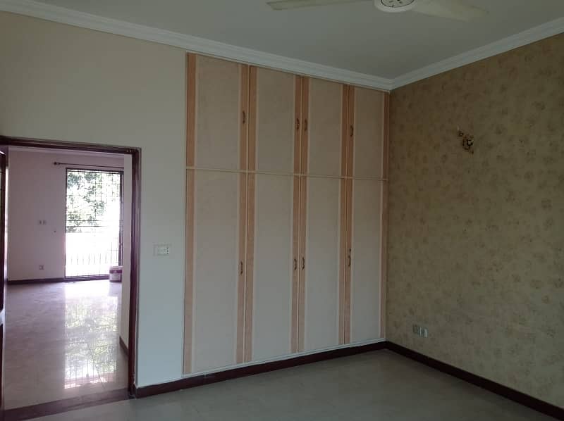 10 Marla Upper Portion For Rent Wapda Town F2 5