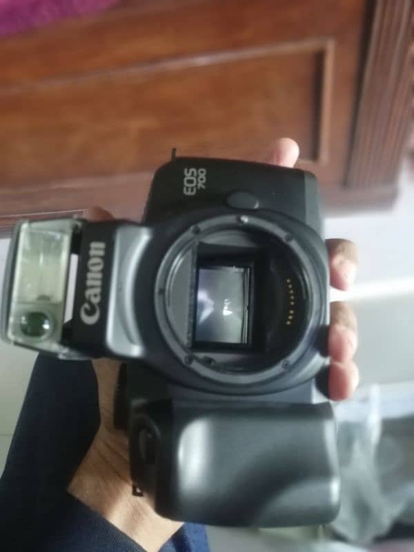 CANON CAMARA Eos 700 Ef 35-80mm f/4-5.6  (NON DIGTAL) ( 03061186839 ) 7