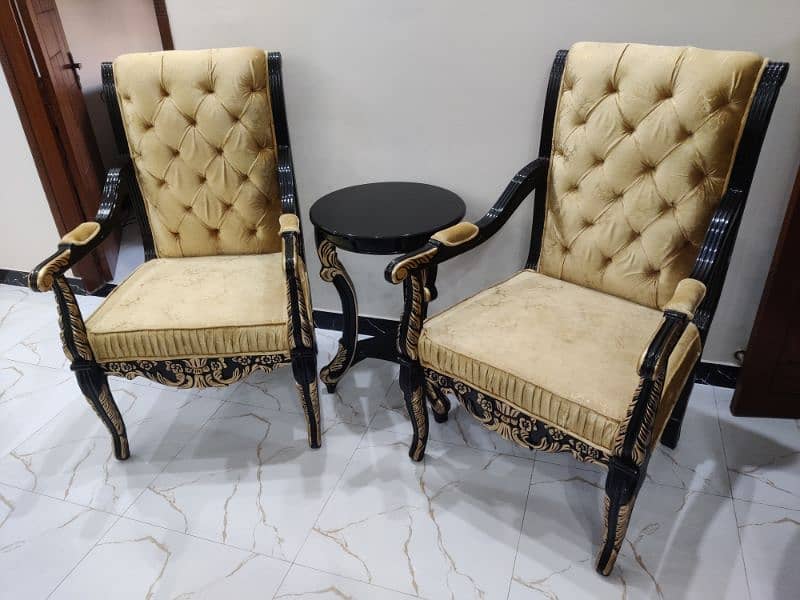 Elegant Golden Sofa Chairs 2