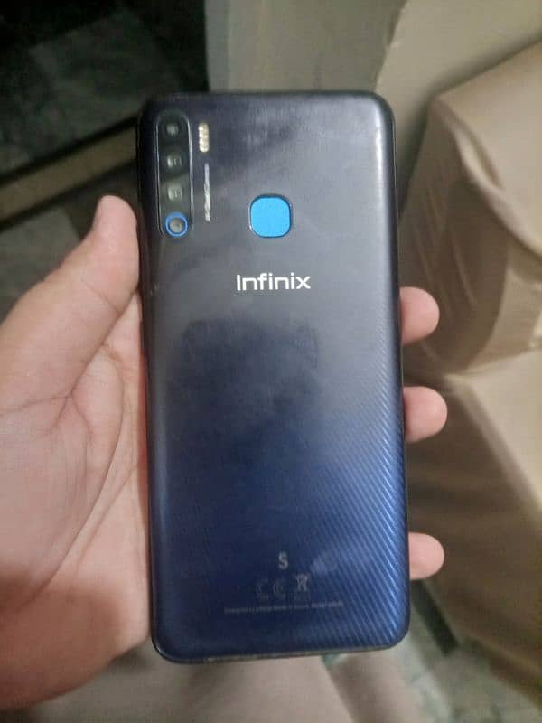 infinix S5 (6/128) 3