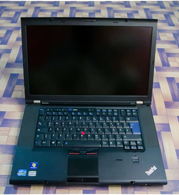 Lenovo Thinkpad T520 Core i7 2nd Gen 7