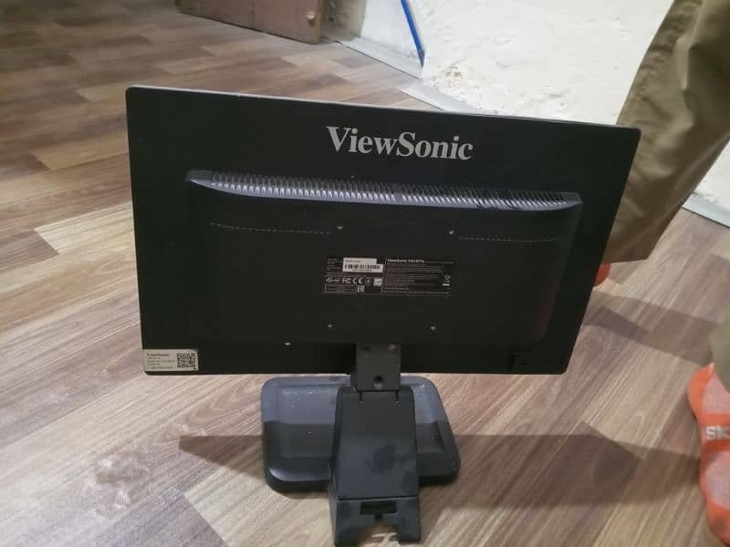 View Somic lcd 19 inch 0314-9965229 1