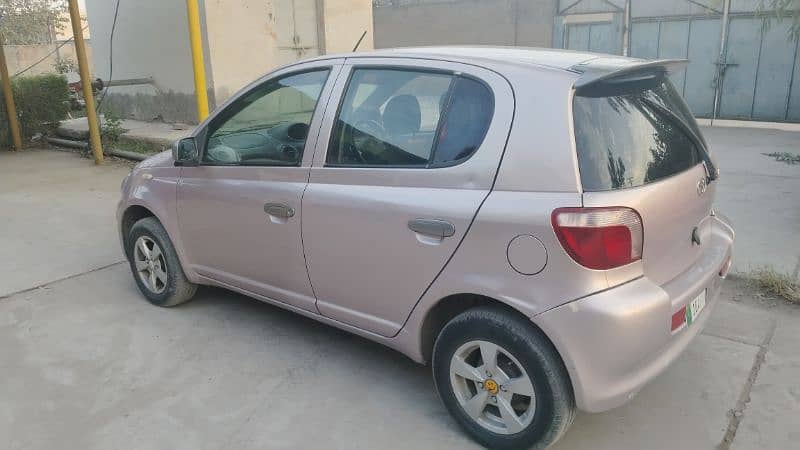 Toyota Vitz 1999 4