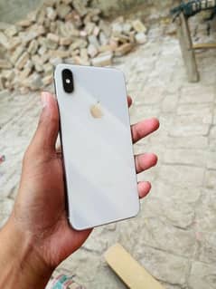 iPhone XS Max Non PTA jv 81% Health 10/10 64gb white Colour Just Phone