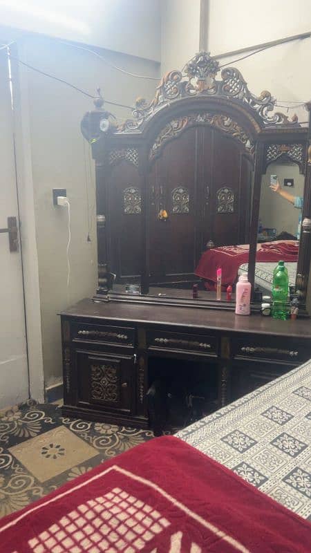 chinniot dressing table 0