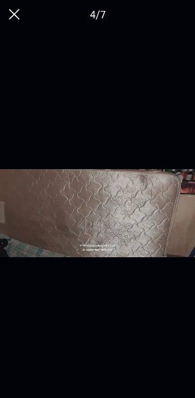 SINGLE BED MATTRESS FOR SALE IN VERY EXCELLENT CONDITION    3