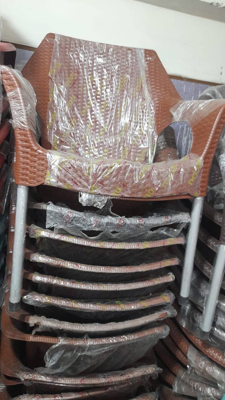 Plastic chairs and table set /plastic chair/Plastic table/chairs 17