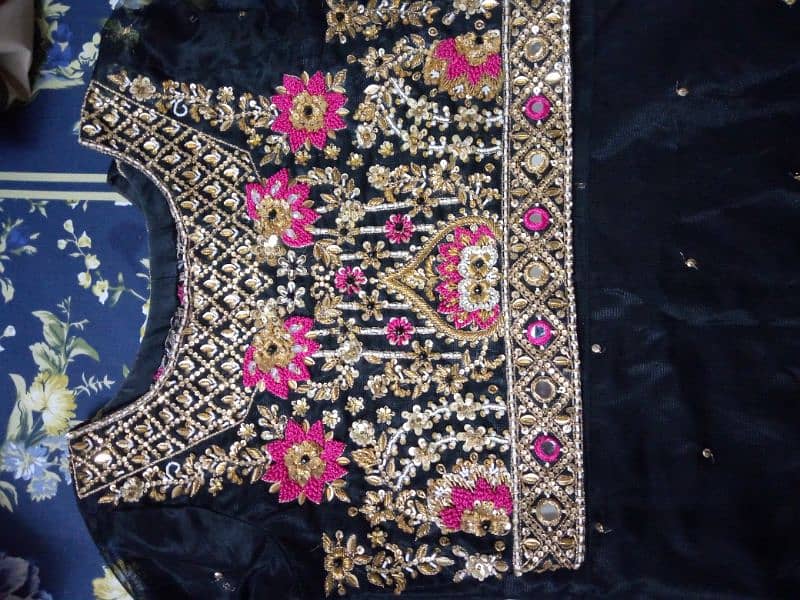 its a shirt with full of Karai work flapper and dupatta 1