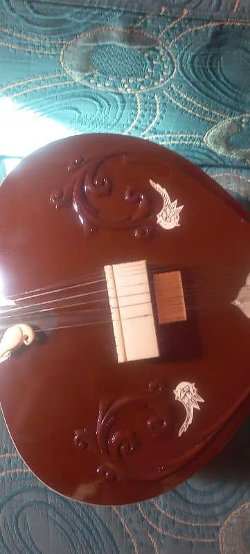 Indian sitar available for sale 0