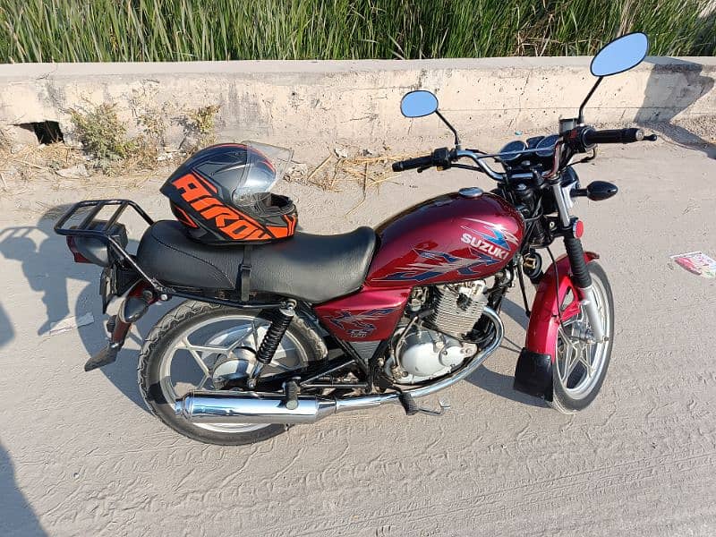 suzuki gs 150 se 2