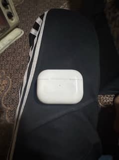 Apple airpods generation 2