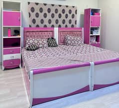 Bedroom set for sale in Karachi