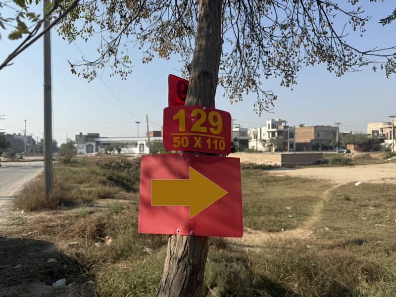 ONE KANLA PLUS PLOT FOR SALE IN GAS COLONY SATIANA ROAD 6